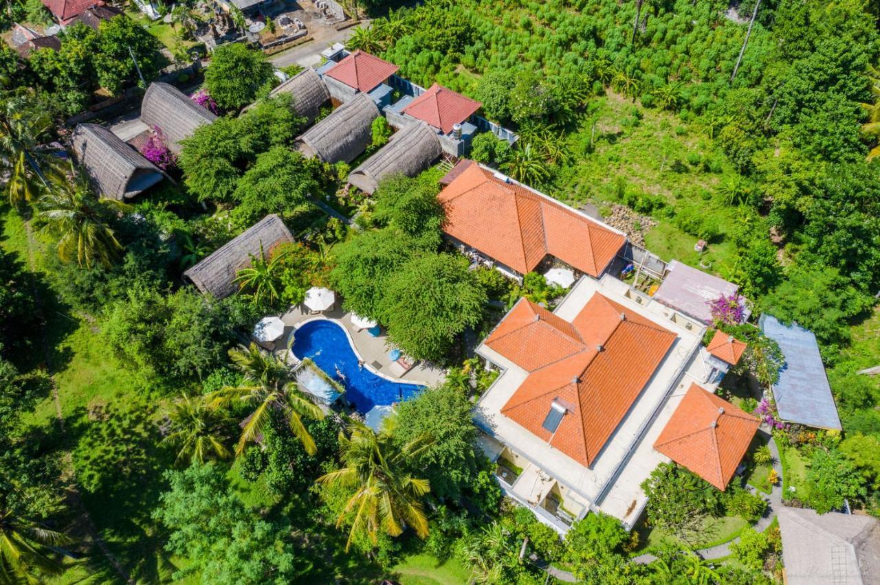 Kelapa Cottage Амед Экстерьер фото